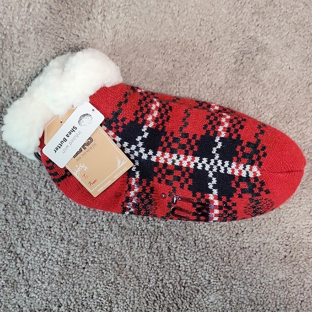 Muk Luks Red and Black Plaid Slipper Socks
